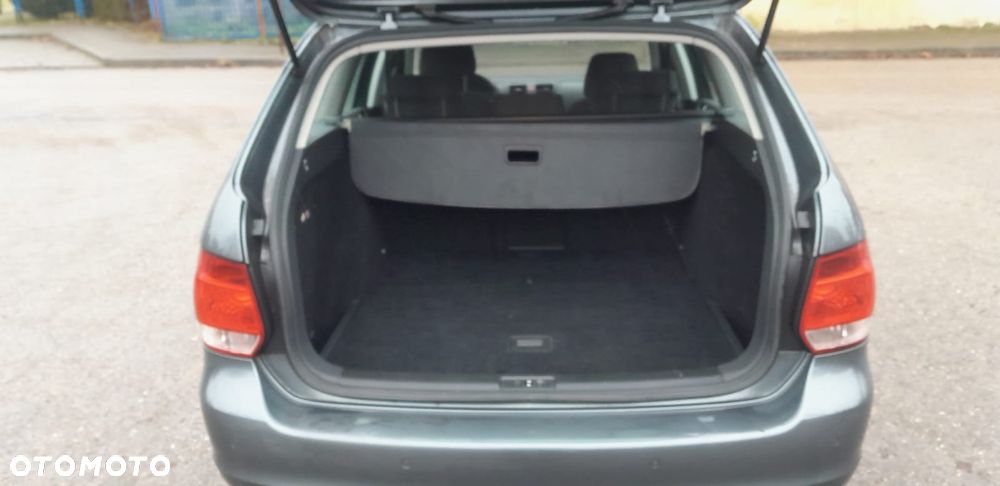 Volkswagen Golf - 26