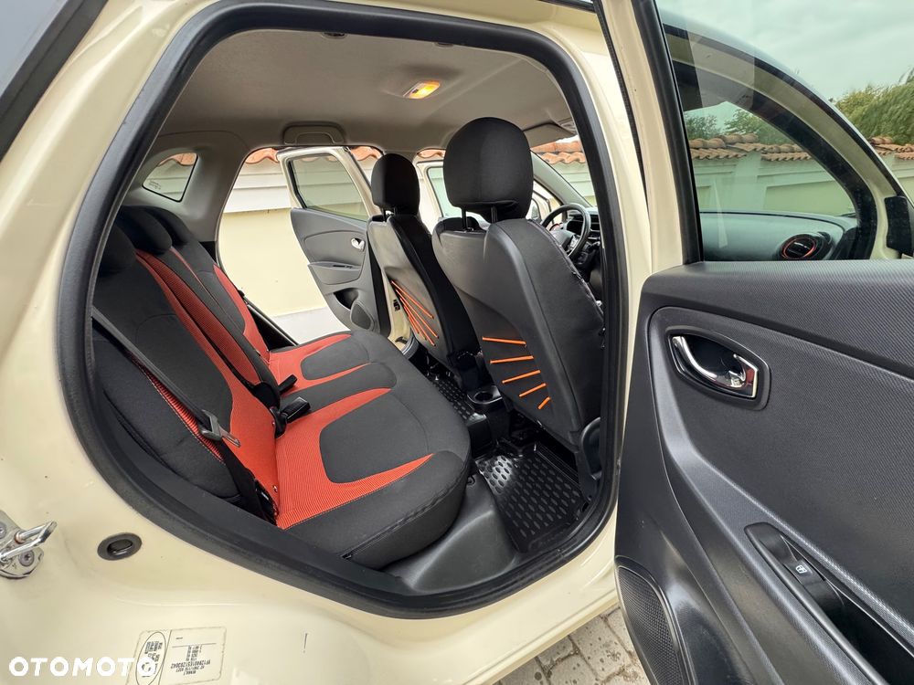 Renault Captur - 30