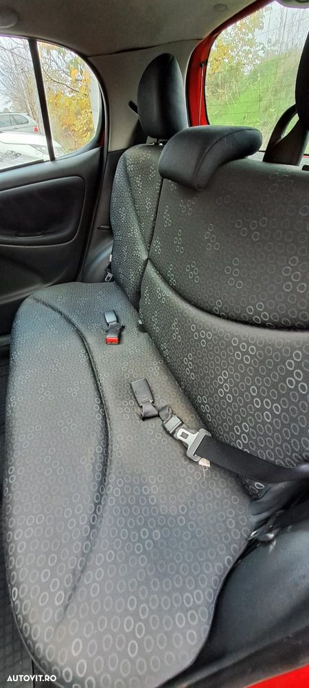 Toyota Yaris 1.3 Luna - 16