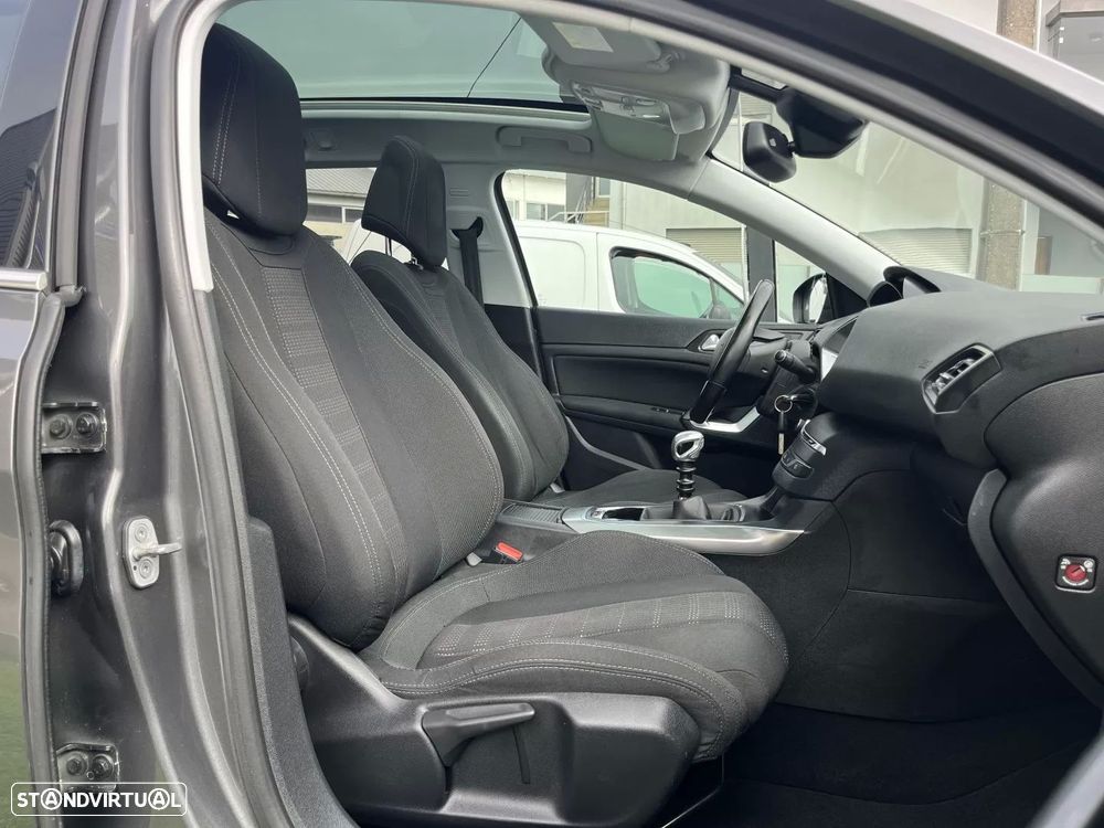 Peugeot 308 SW 1.2 PureTech Allure Full LED - 46