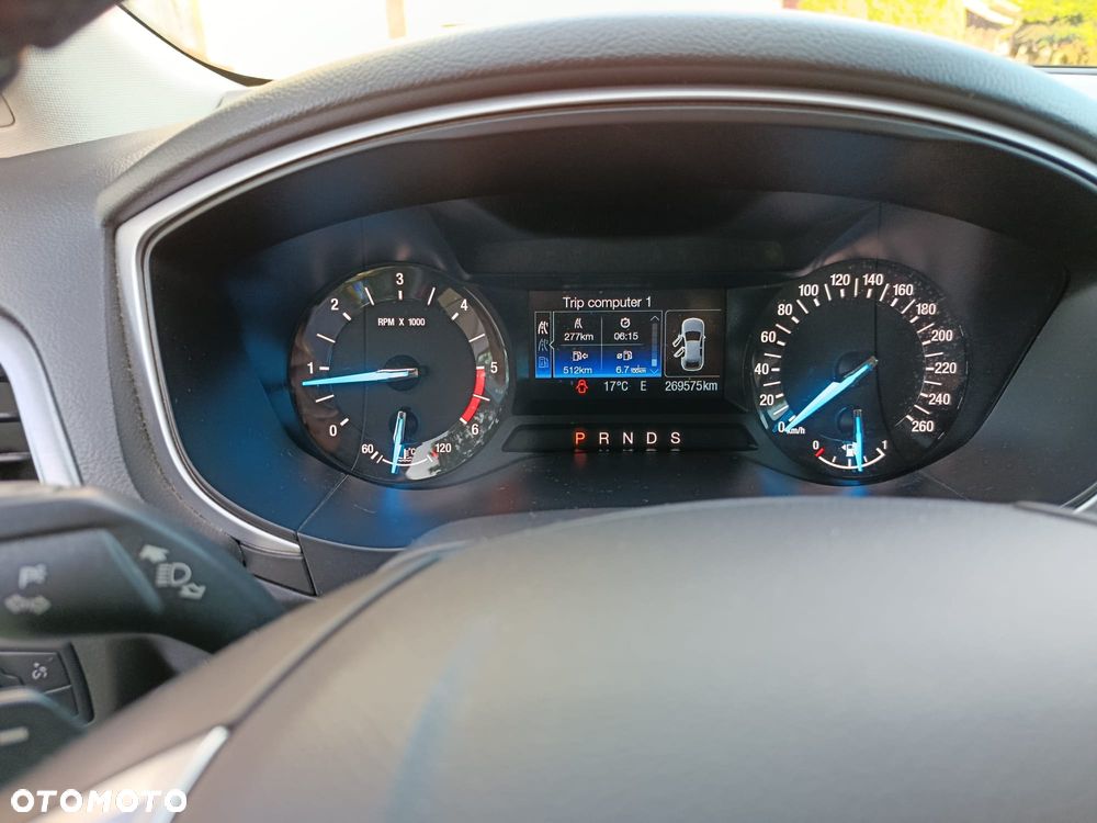 Ford Mondeo - 8