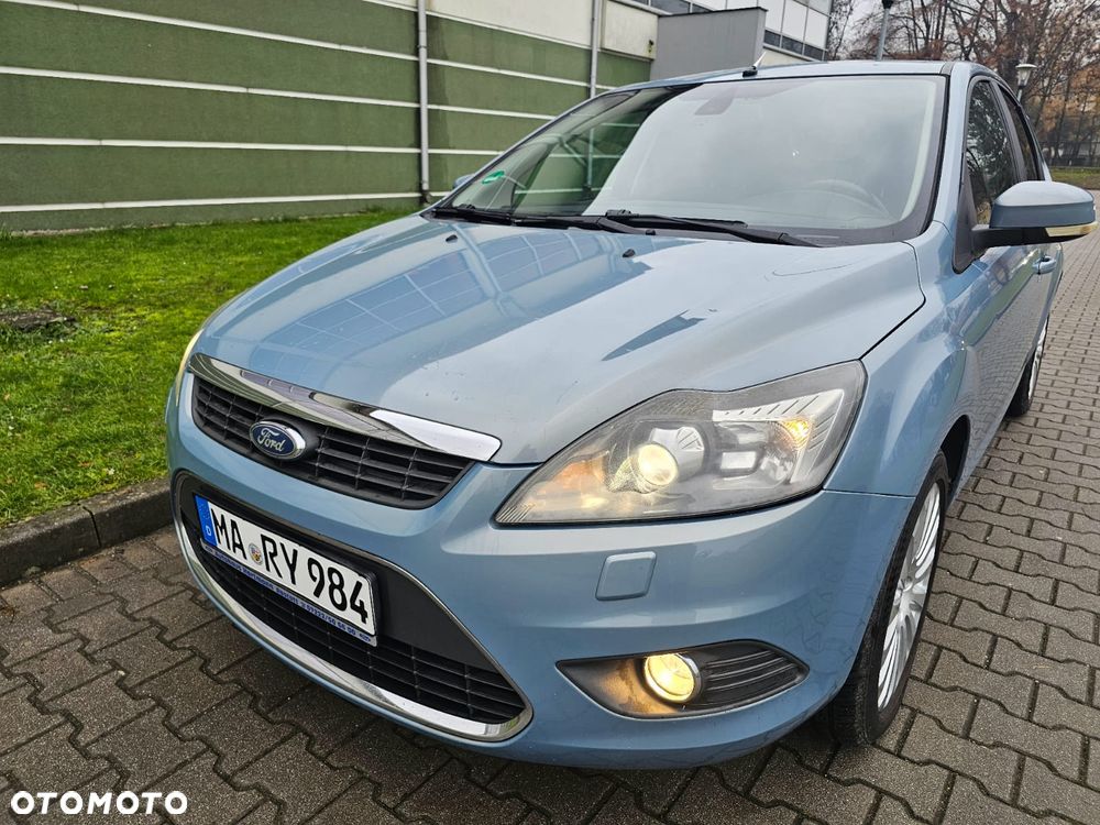 Ford Focus 1.6 16V Titanium - 2