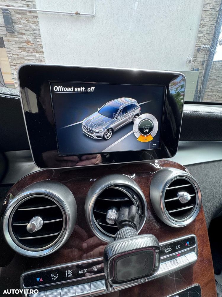 Mercedes-Benz GLC - 13