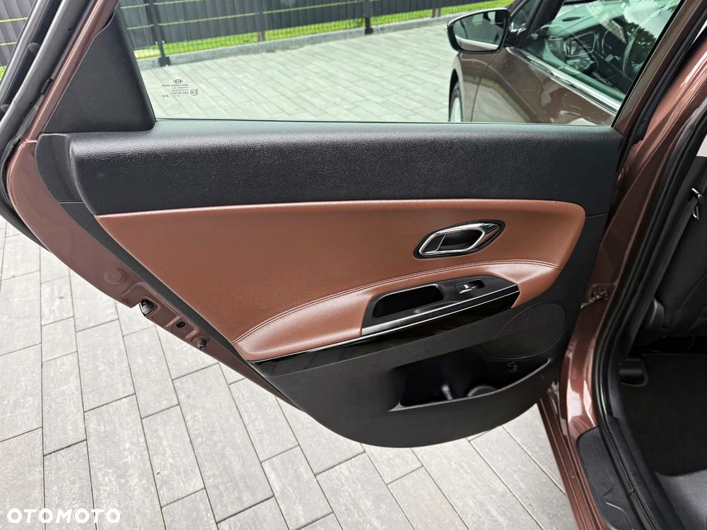 Kia Ceed 1.6 GDI Platinum Edition - 26