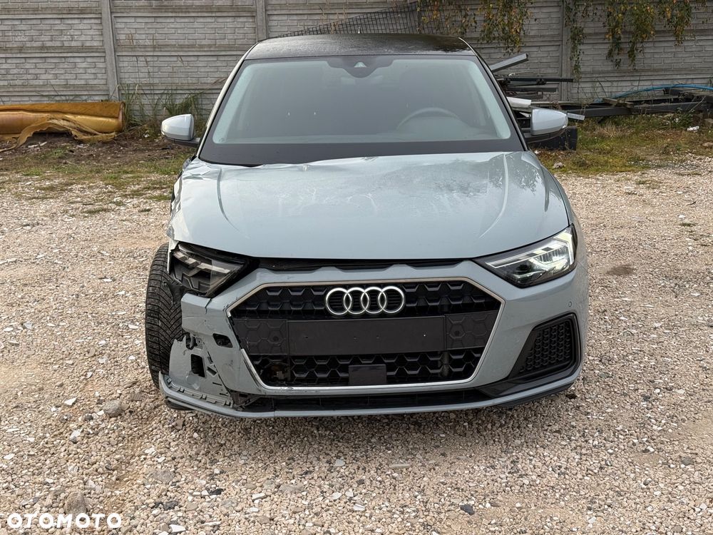 Audi A1 Sportback 25 TFSI advanced - 2