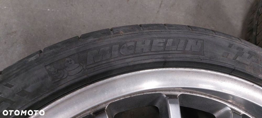 KOŁA KOMPLET FELGI OPONY LETNIE 4SZT 5x120 8Jx19 235/35R19 BMW E90 E91 - 5
