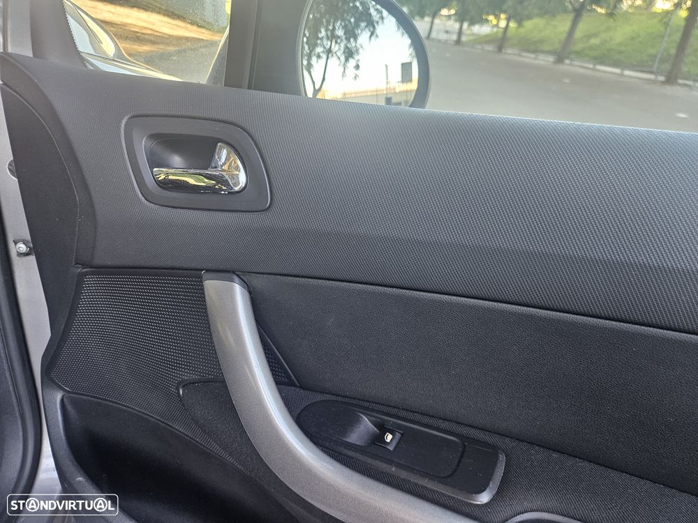 Peugeot 308 SW - 26