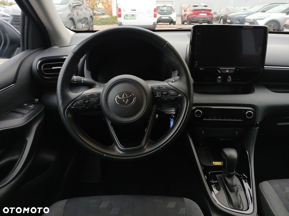 Toyota Yaris Hybrid 1.5 Style - 12