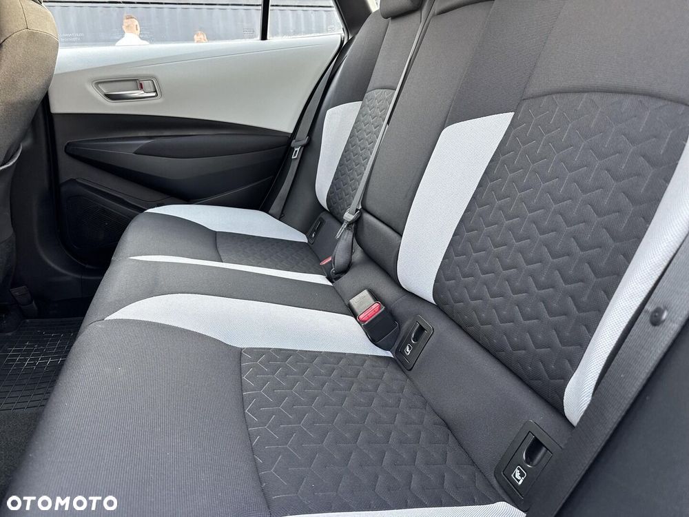 Toyota Corolla 1.8 Hybrid Comfort - 14