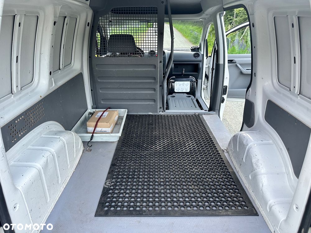 Volkswagen Caddy - 13