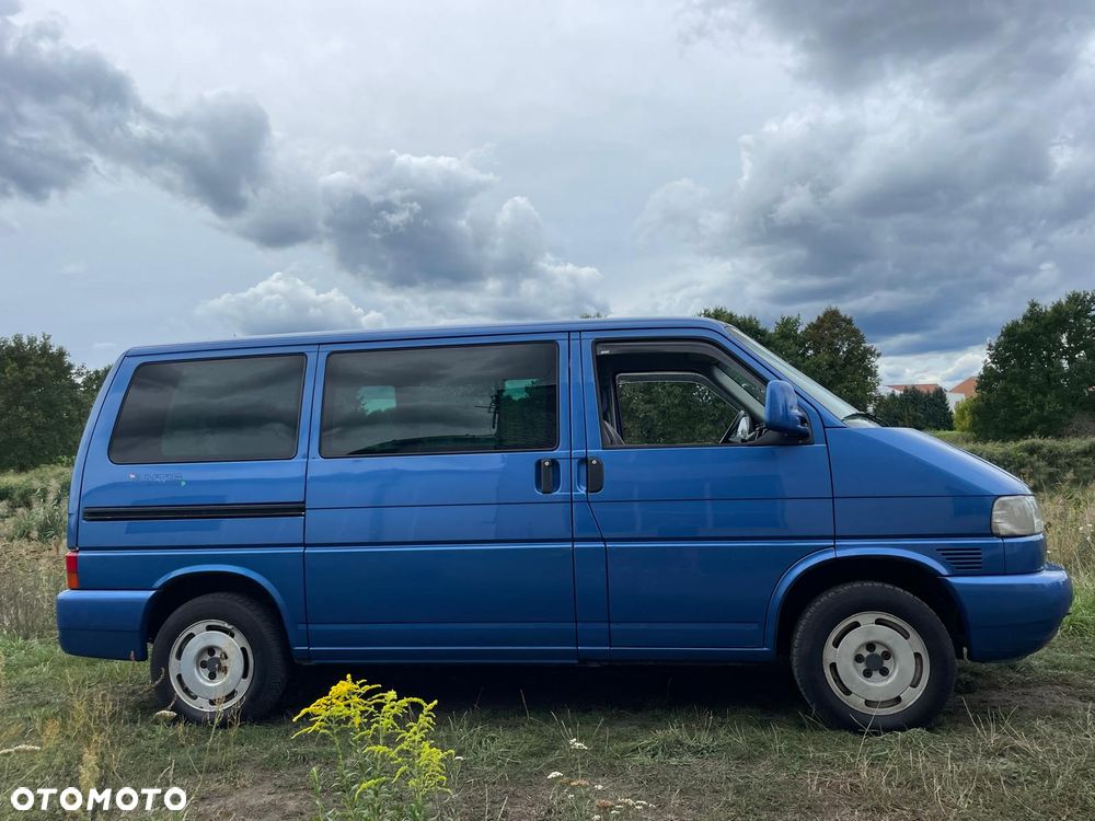 Volkswagen Multivan - 4