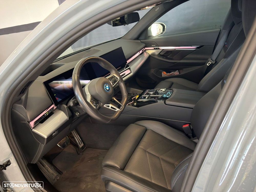 BMW i5 eDrive40 Pack Desportivo M Pro - 6