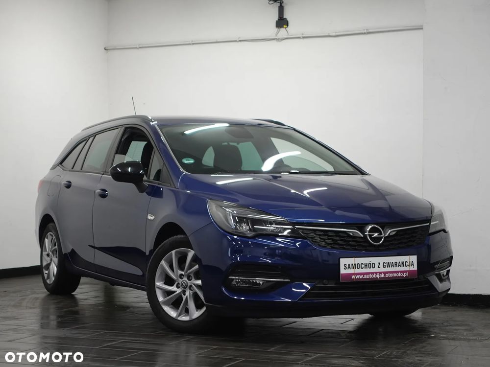 Opel Astra 1.2 Turbo Edition - 11