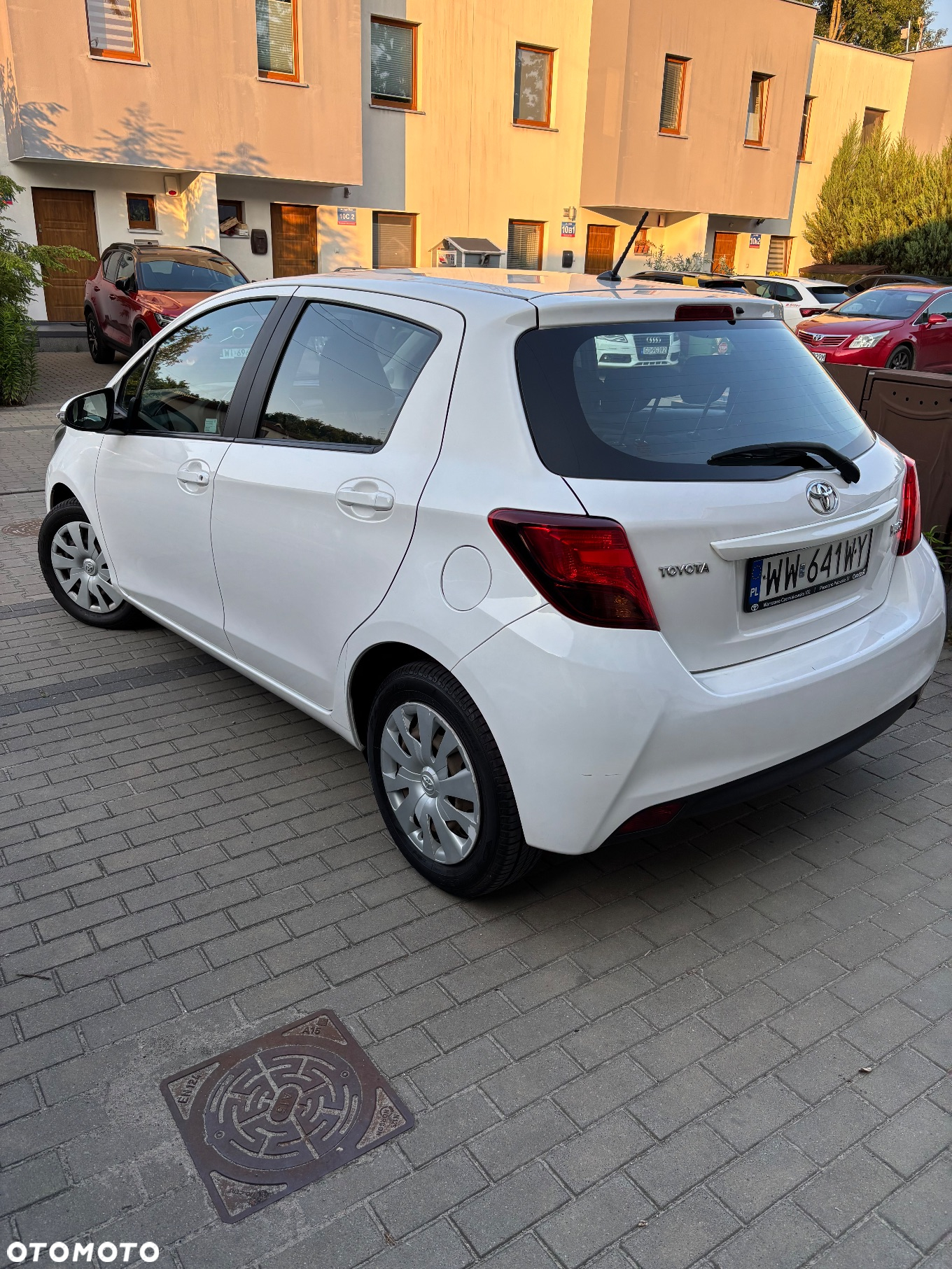 Toyota Yaris 1.0 Active EU6 - 4