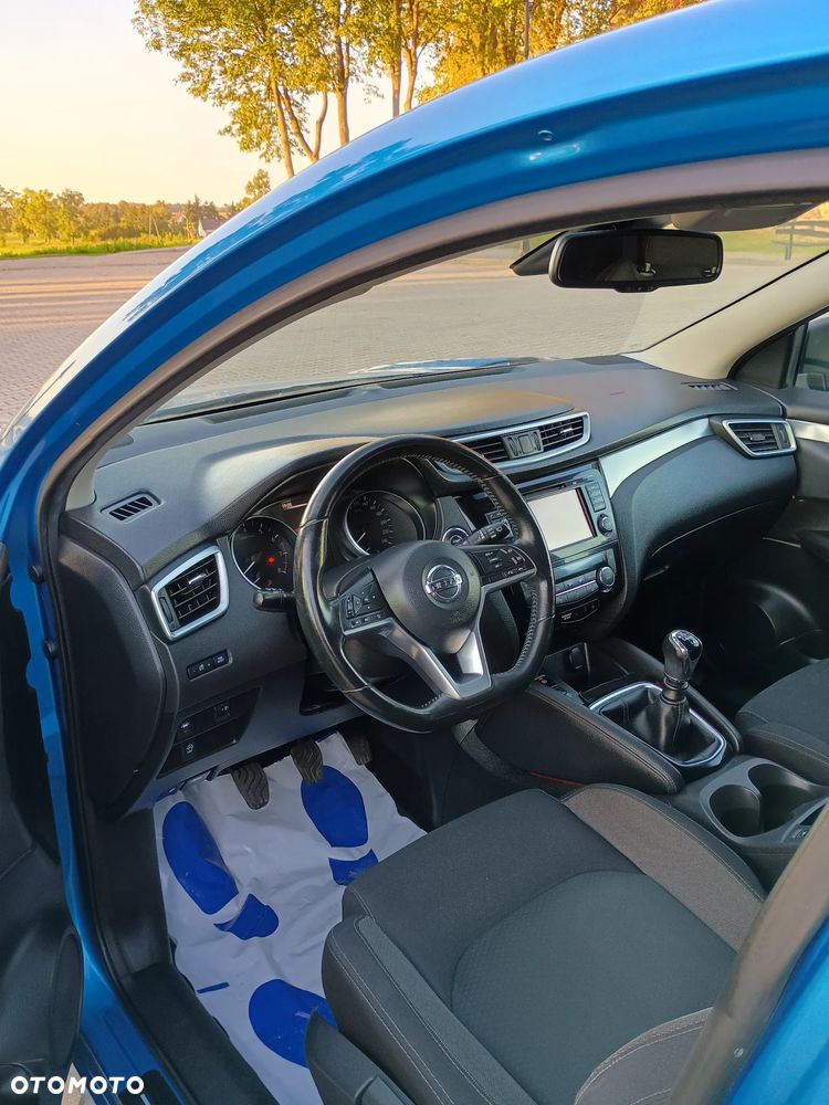 Nissan Qashqai 1.2 DIG-T N-Vision EU6 - 18