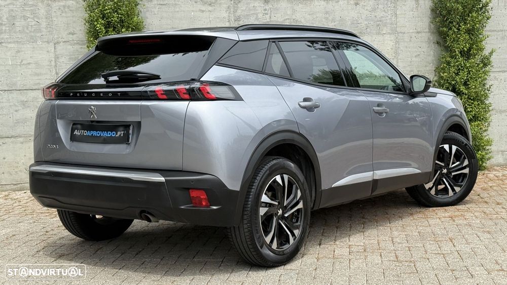 Peugeot 2008 1.2 PureTech Allure Pack - 5