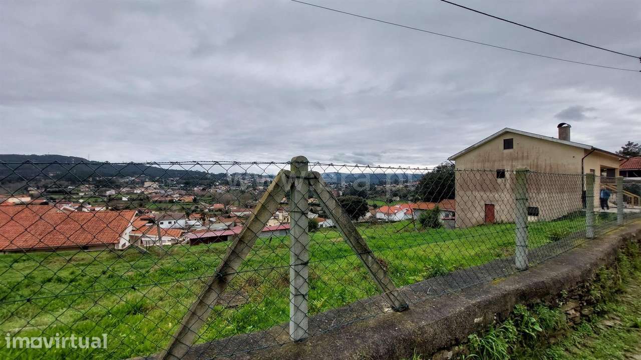 Terreno em Recarei, Paredes - Grande imagem: 2/7