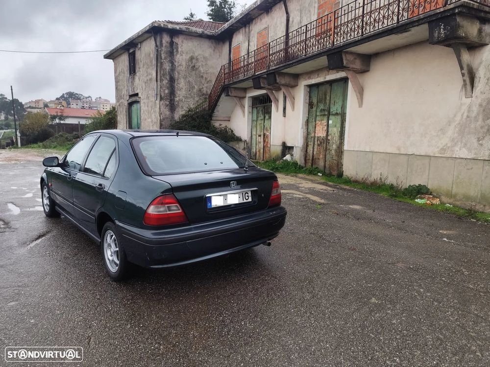Honda Civic 1.5i - 4