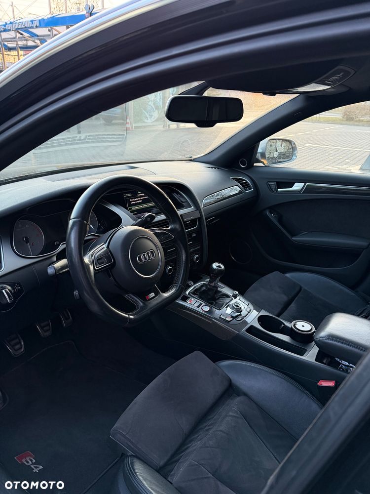 Audi S4 Limousine - 9
