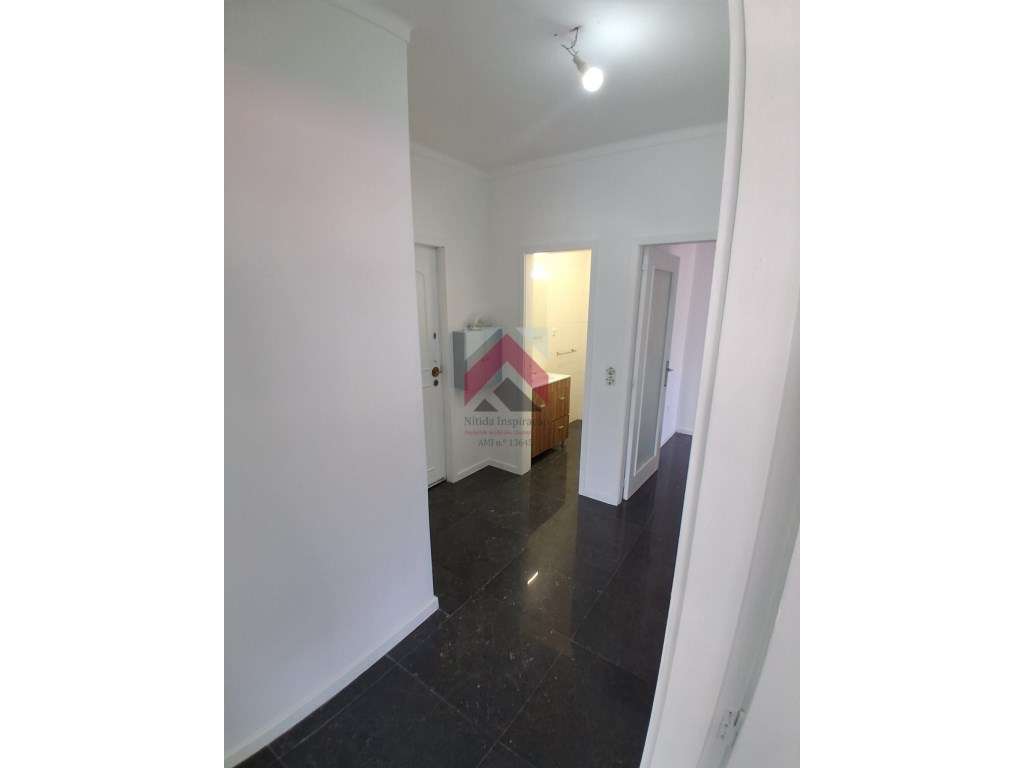 Apartamento T3 remodelado, localizado em Fânzeres (Gondomar) - Grande imagem: 5/21