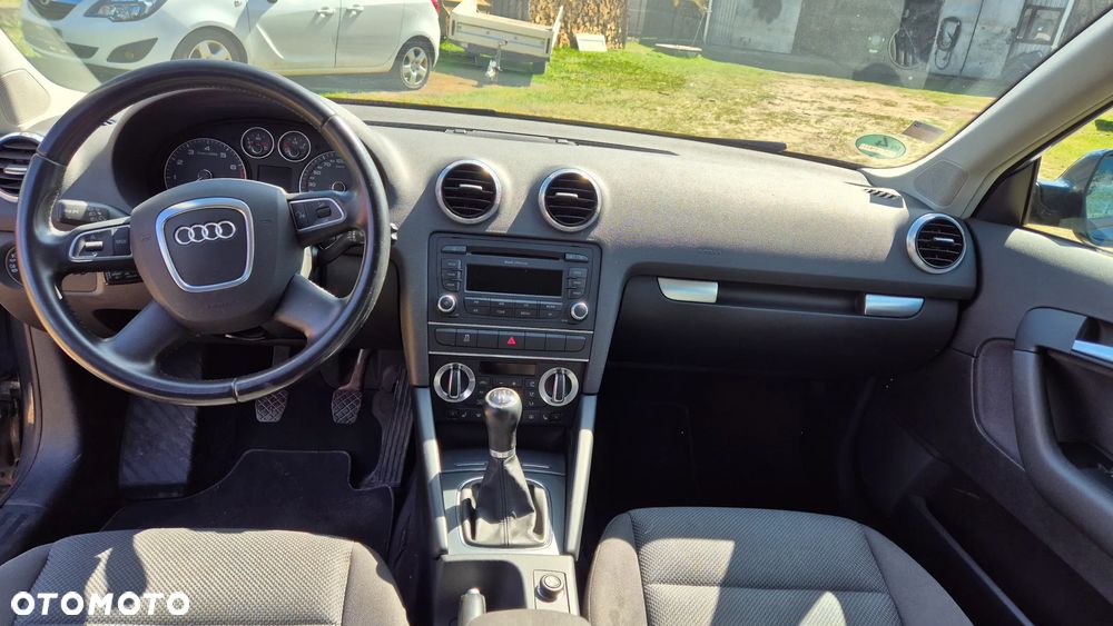Audi A3 Sportback - 4