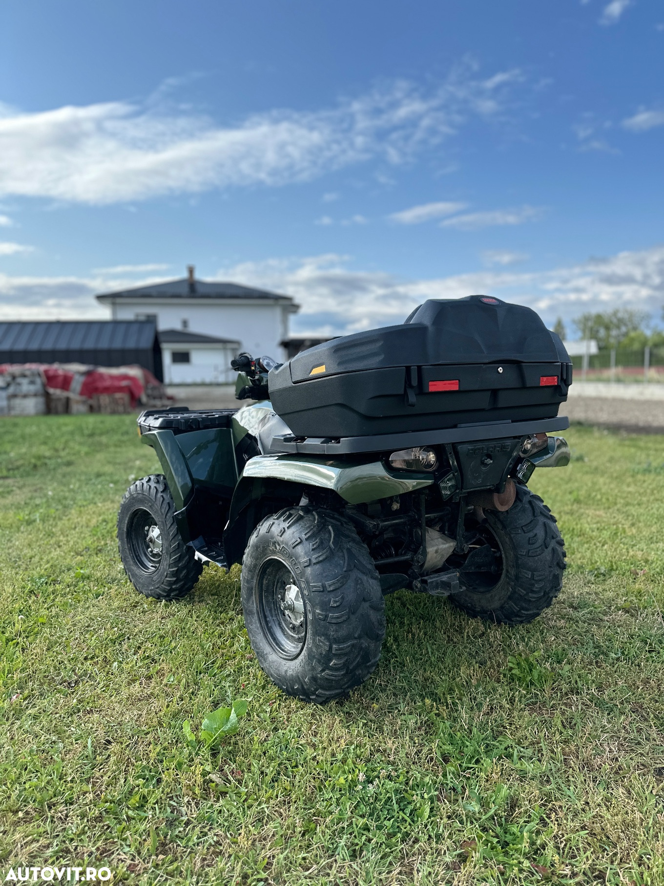 Polaris Sportsman - 4