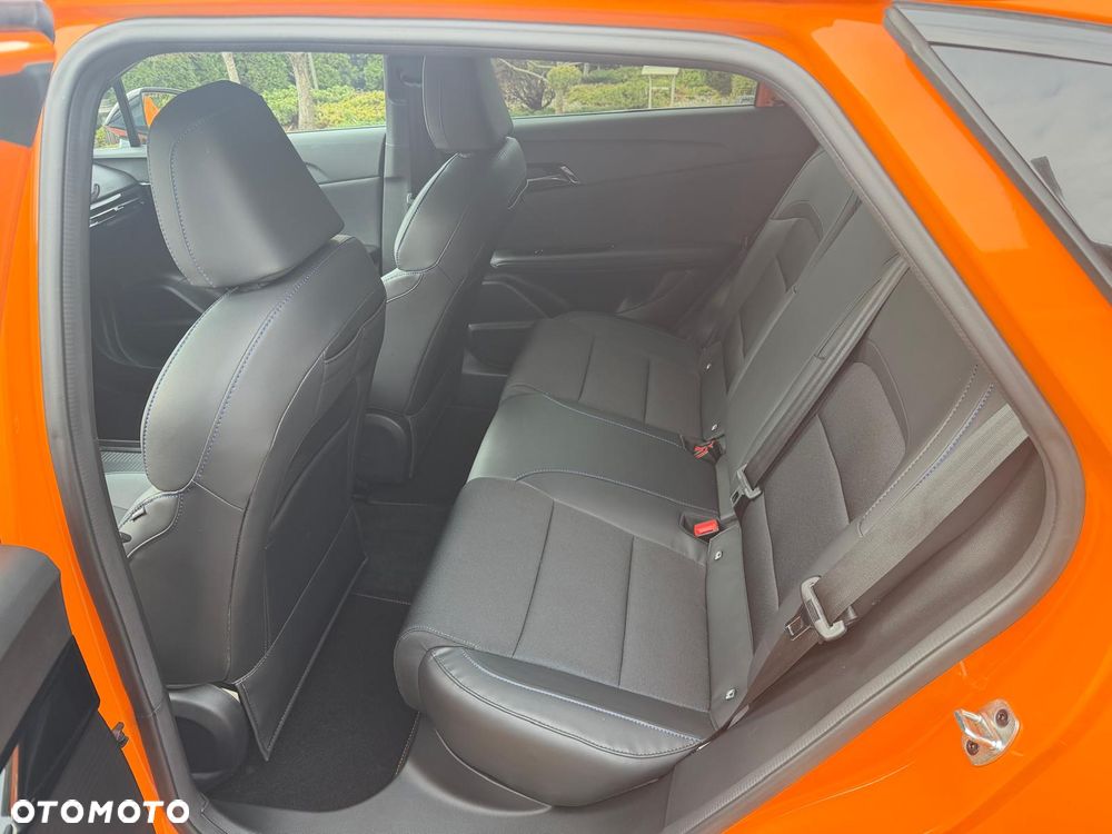 MG 4 Luxury 64 kWh - 20