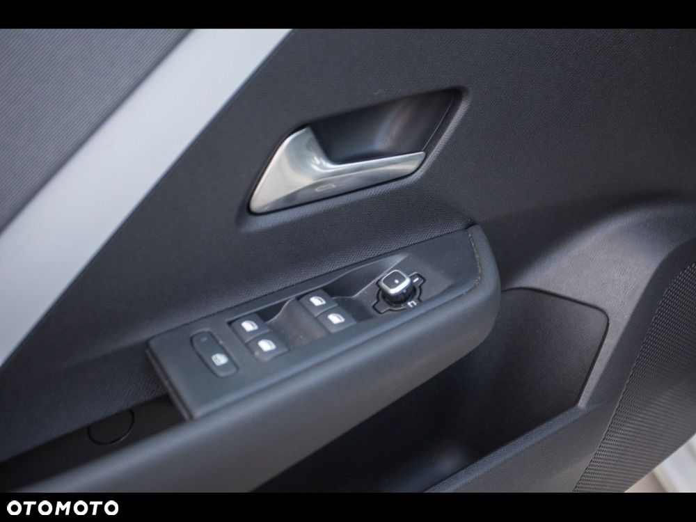 Opel Astra - 11