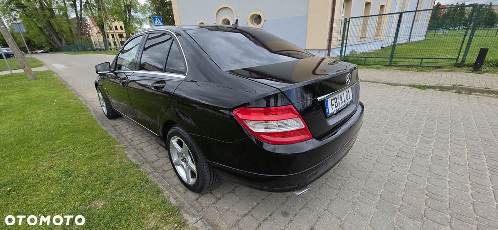 Mercedes-Benz Klasa C 180 BlueEFFICIENCY - 8