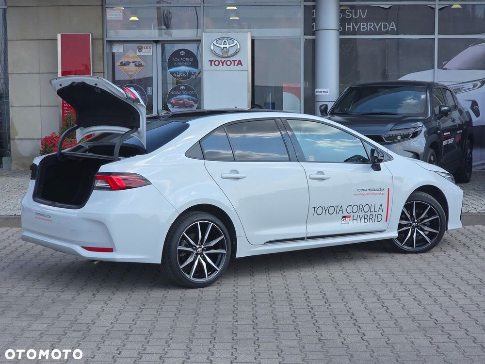 Toyota Corolla 1.8 Hybrid GR Sport - 6