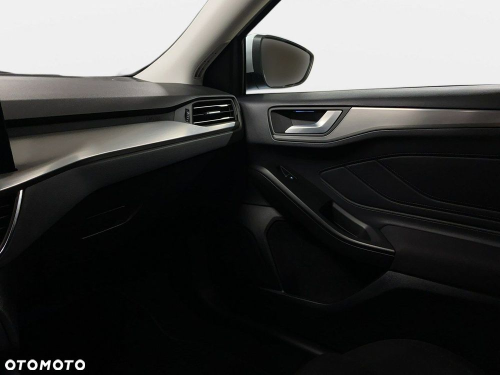Ford Focus - 28