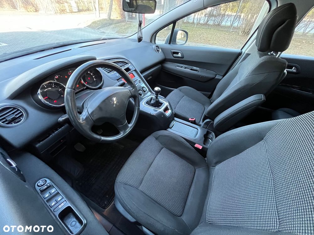 Peugeot 5008 HDI FAP 110 Premium - 5