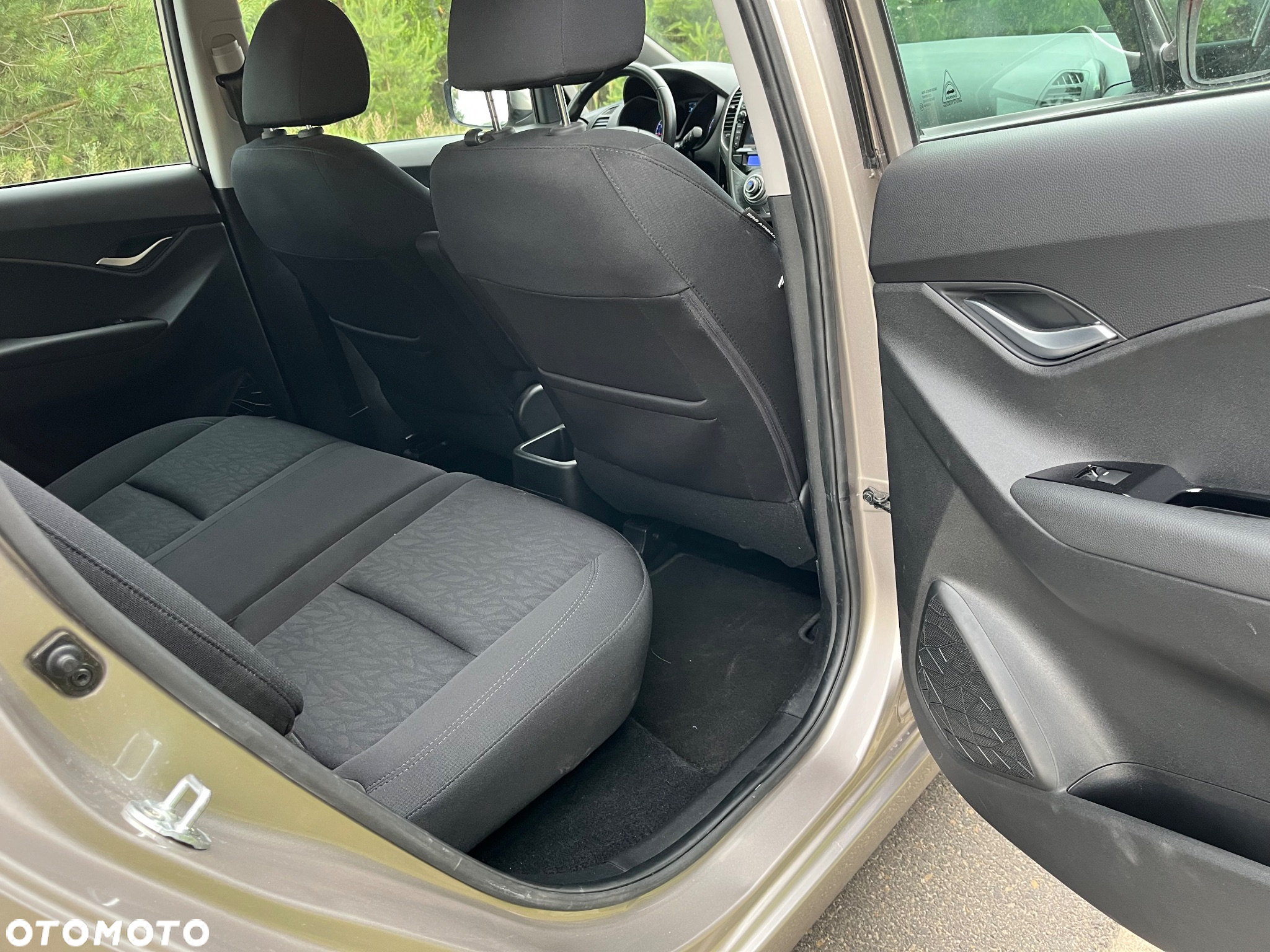 Hyundai ix20 1.4 Premium - 16