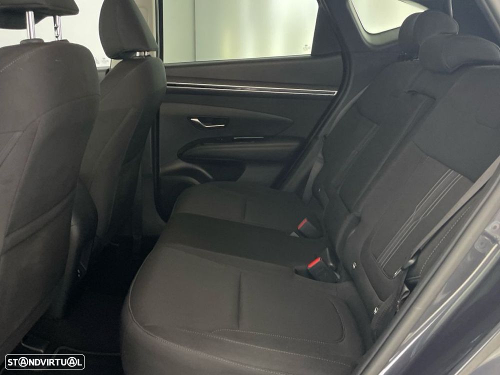 Hyundai Tucson 1.6 T-GDI HEV Premium - 12