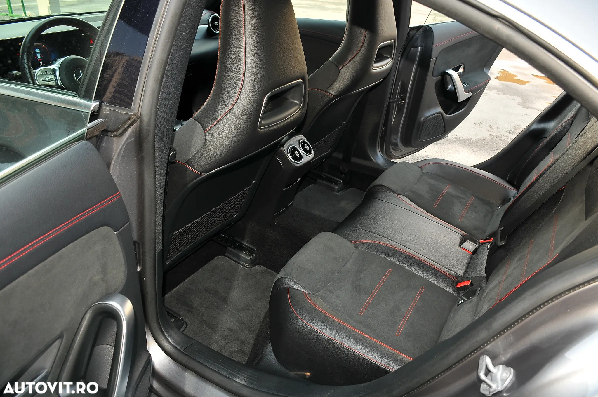 Mercedes-Benz CLA - 5