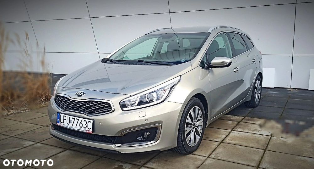 Kia Ceed 1.6 CRDi 136 DCT ISG Platinum Edition - 1