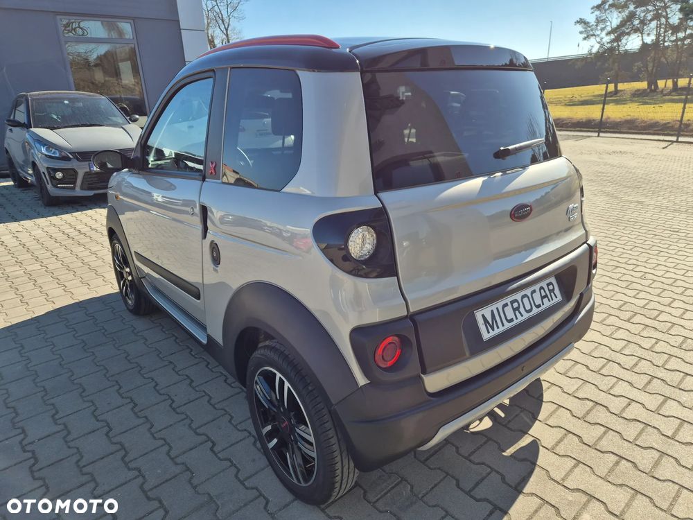 Microcar M.GO - 18