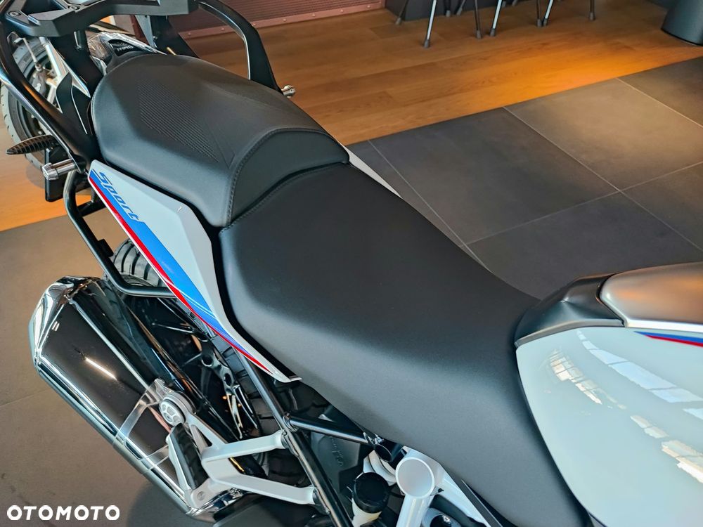BMW R - 19