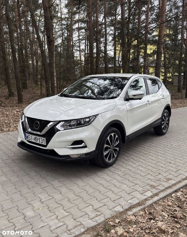 Nissan Qashqai - 1