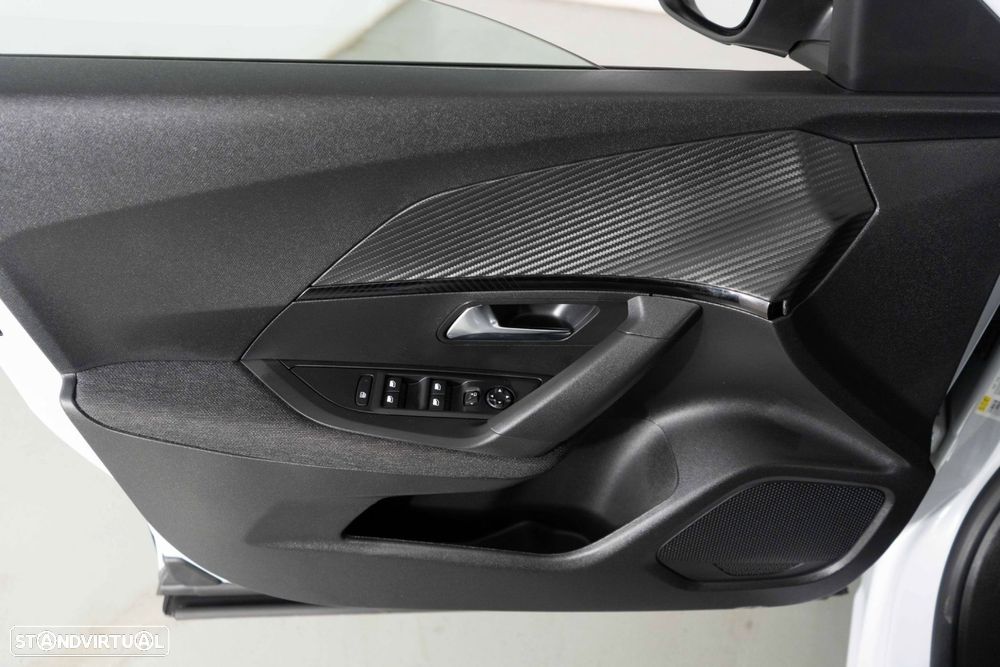 Peugeot 2008 1.2 Style - 20