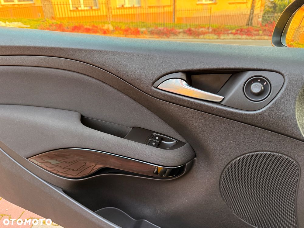 Opel Adam 1.4 Black Jack - 32