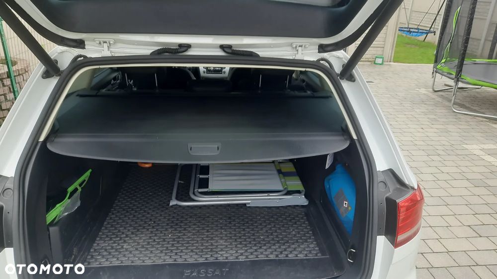 Volkswagen Passat 2.0 TDI BMT Comfortline DSG - 4