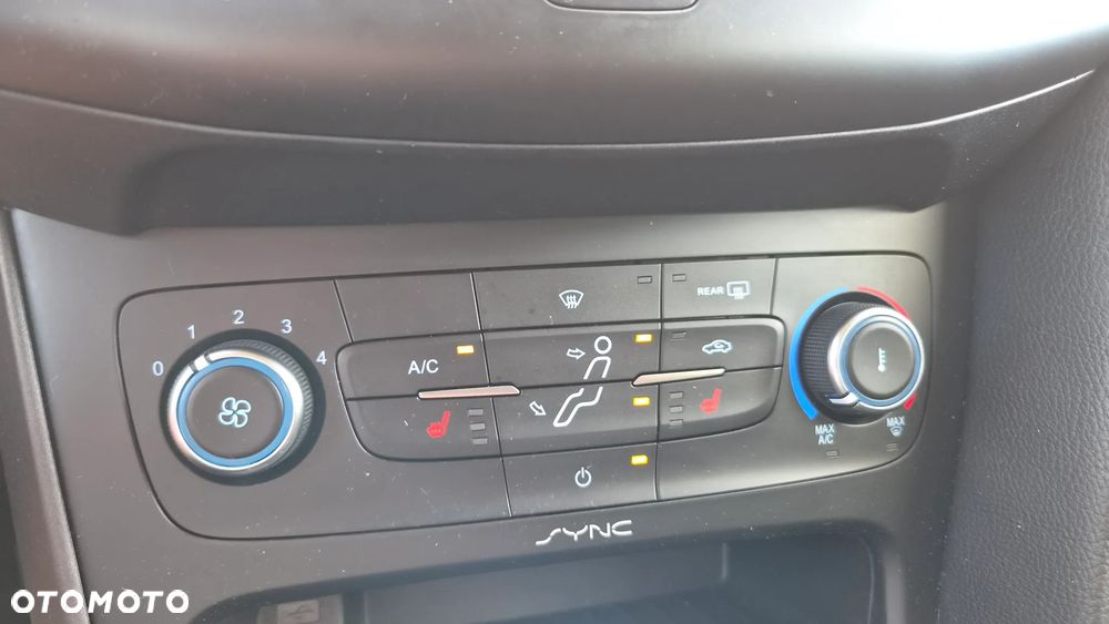 Ford Focus 1.5 EcoBoost Start-Stopp-System COOL&CONNECT - 15
