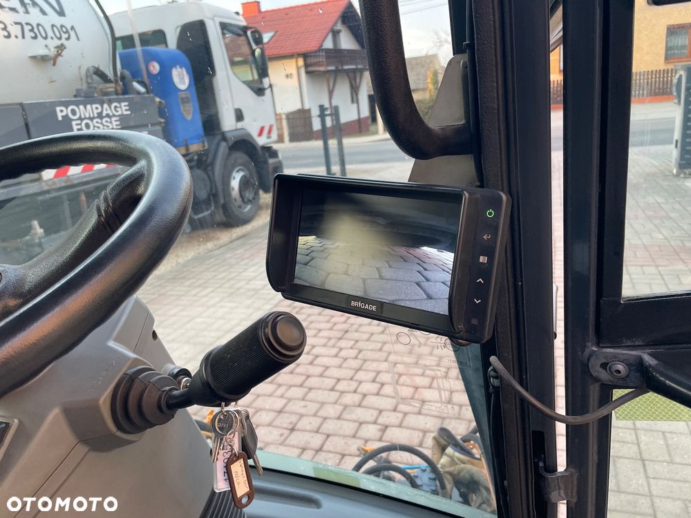 Schmidt Swingo Compact CS 256   200 + Zamiatarka drogowa  zamiatarka chodnikowa uliczna  Swingo 200 +    Super stan 2019 rok - 31