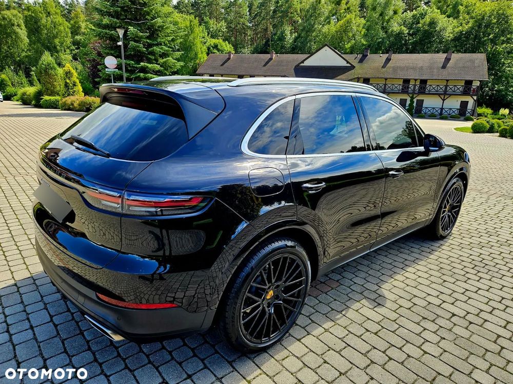 Porsche Cayenne Standard - 34