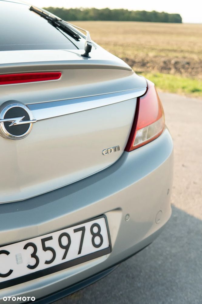 Opel Insignia 2.0 CDTI Cosmo - 9
