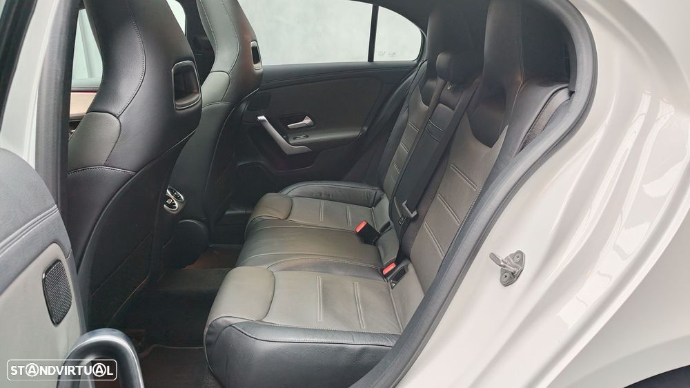 Mercedes-Benz A 180 d AMG Line Aut. - 12