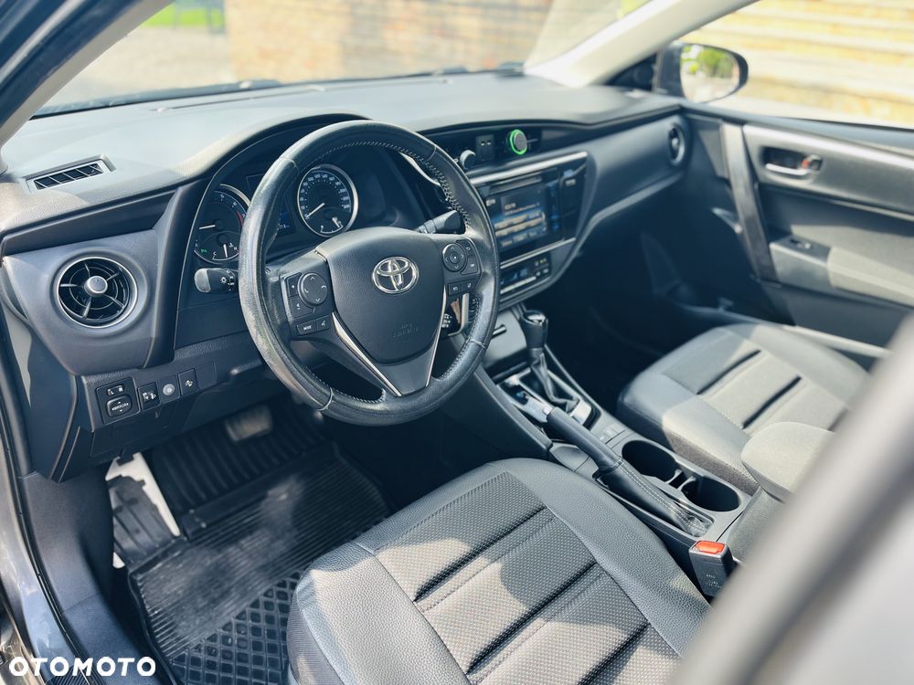 Toyota Corolla 1.6 Comfort MS - 6