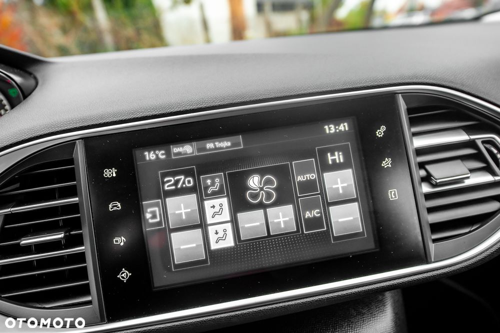 Peugeot 308 155 THP Premium - 26