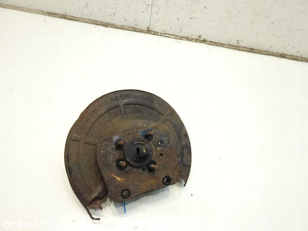 PIASTA ZWROTNICA PRAWY TYŁ OPEL ZAFIRA B 1.9 CDTI - 4